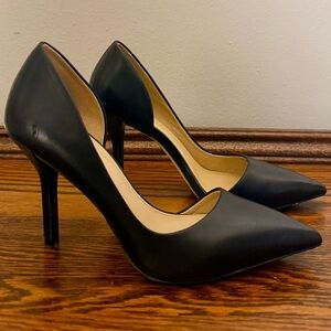 Staple Michael Kors Black Pointed Toe D'Orsay Pumps Julieta High-Heel